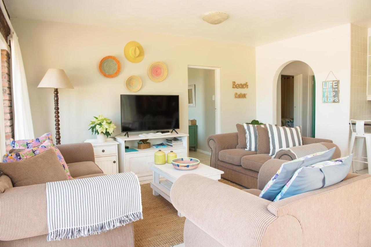 Paradise Self-Catering Units 제프리스 베이 외부 사진